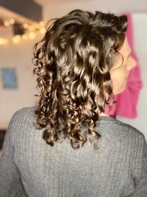 Curly hair