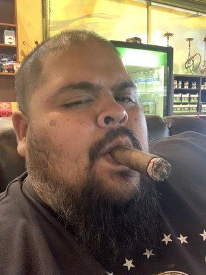 @mikegthatsnice MikeGcigars.com