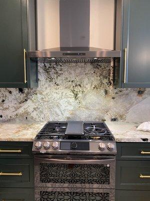 Range Hood installed by the handyman.