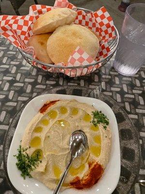 Hummus