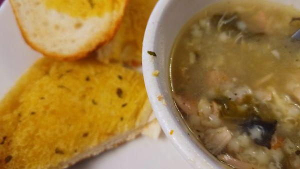 FREE soup with buttered bread - WoW!!