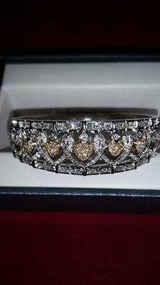 18K Yellow Gold and Platinum Diamond Bangle Bracelet 10tcw.