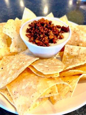 Queso w/Chorizo and chips