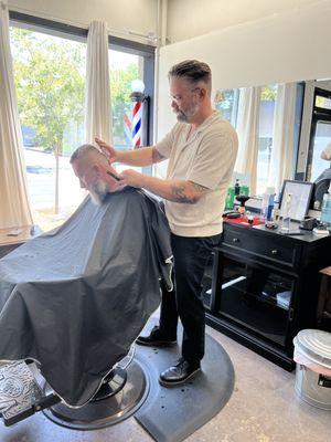 Union Hands Barbershop