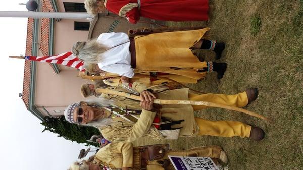 Getting ready for 4th of July parade in Crescent City.