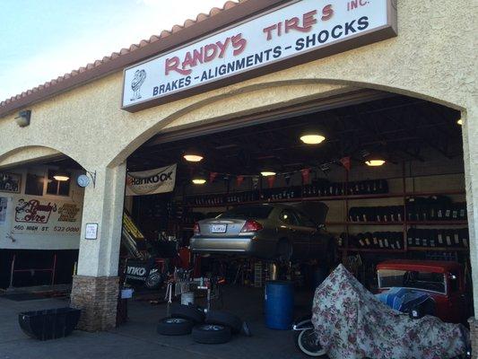 Got my tires and oil changed at Randy's