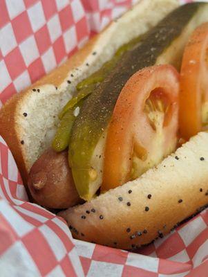 The perfect Chicago style hot dog