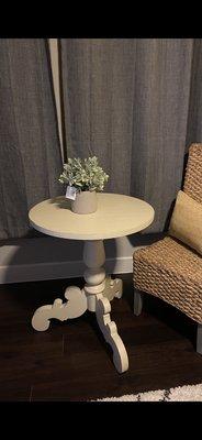 The table I inquired about and subsequently bought. In loading it in my car I saw it was Magnolia (Joanna Gaines)!