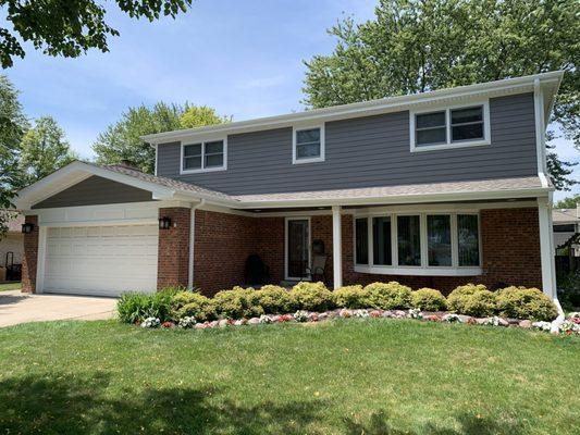 Arlington Heights - James Hardie Siding Installation