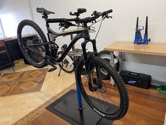 Full Suspension Mountain Bike Tune-Up