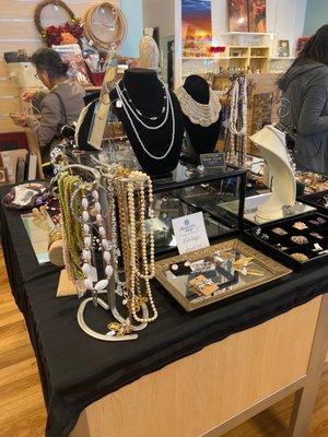 Great selection of vintage and modern jewelry!