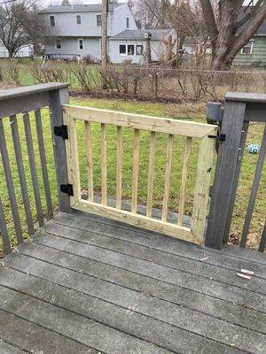 Simple gate for customer