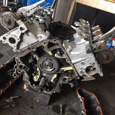 This a 2000 Jeep Grand Cherokee 4.7 v8 overhaul