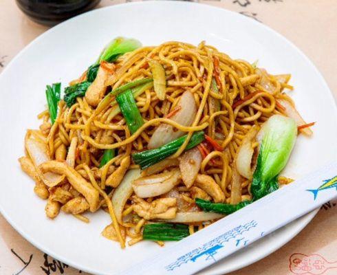 Chicken Lo Mein