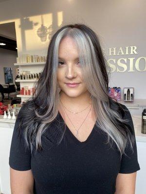 Silver tones by Jasmine