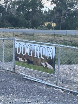 Large dog run, fence is kinda delapatepted but a decent enough place for your pup to stretch their legs.