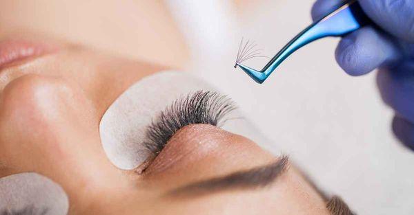 Eyelash extension