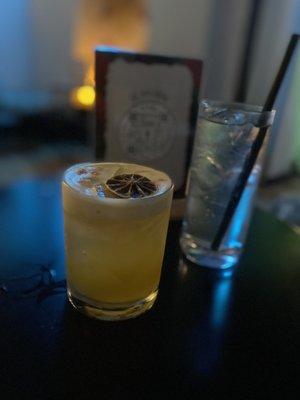 Whiskey Sour & Rum/Ginger Beer