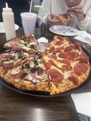 Half pepperoni half combo !