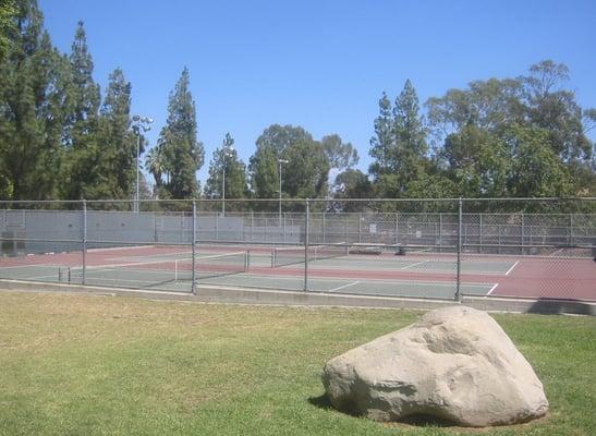 lighted tennis courts