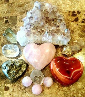 Low Cost Wholesale Crystals with Free Feng Shui Tips available at https://www.fengshuilasvegas.com/feng-shui-crystals-home-office/