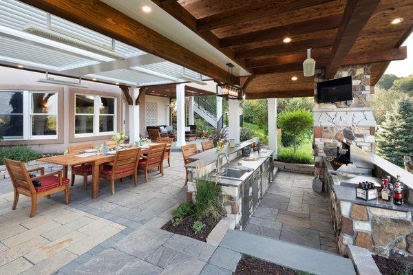 Outdoor Kitchen