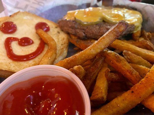 Burger and fries. Average.