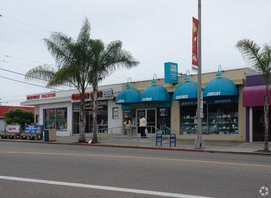 Corner property on Garnet Ave in San Diego managed by JN Financial Services