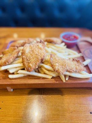 Kids chicken strips and fries