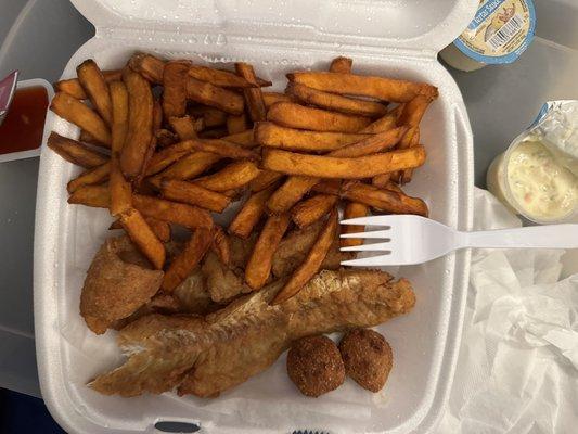 Fish meal with Sweet Potato Fries