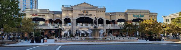 This is a view of the Town Center fountain as seen from the street.  Photo taken September 23, 2022.