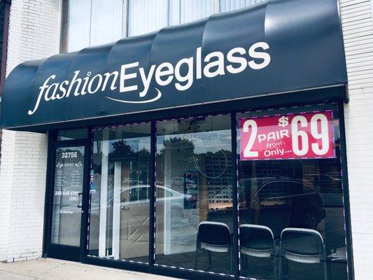 Fashion Eyeglass on Woodward in Royal Oak