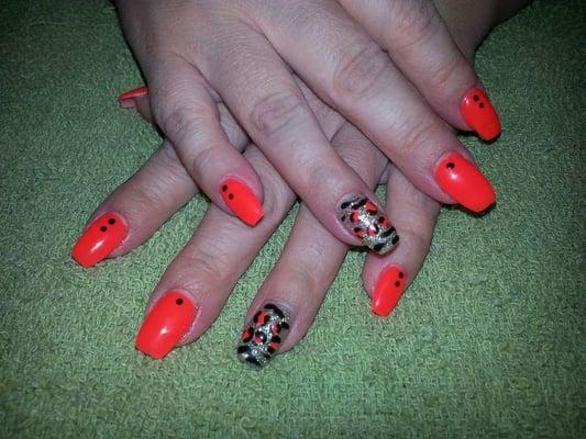 Acrylic nails with Shellac overlay