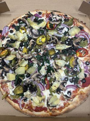 Veggie pizza with cherry pepper