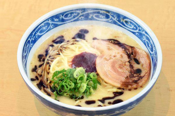 Tonkotsu Ramen is now renewed!
#japanese　#restaurant #japaneserestaurant #ramen #sushi #teishoku #udon
#tonkatsu #japanesecurry