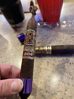 Fantastic Opus X BBMF Maduro. Can't wait to try the Taurus The Bull Maduro. Thanks Vic!