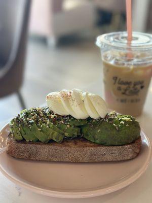 Avocado toast