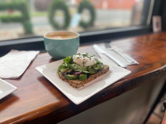 Veggie and egg toast