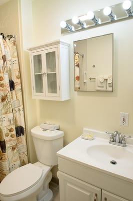 Lake level one bedroom bathroom.