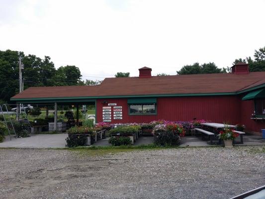 Adams Apple Orchard & Farm Market