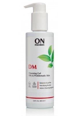 DM cleanser for
Problematic skin $30