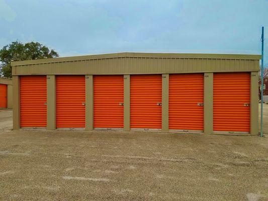 Our friendly and knowledgeable managers can help you determine which size storage unit will fit your belongings perfectly.