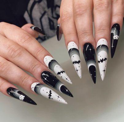 Have a bootiful Halloween. There's no reason to neglect your Halloween nail art!