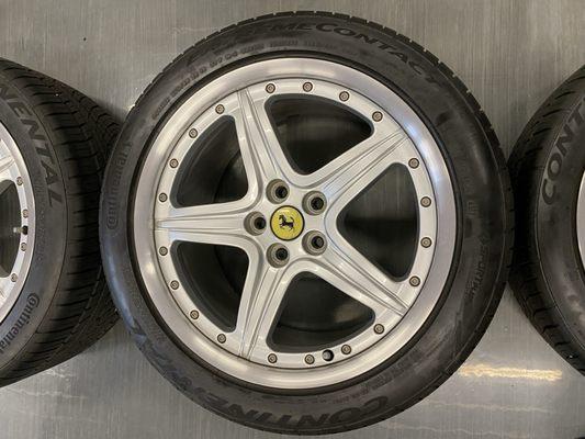 Modular Ferrari 575 MM wheel