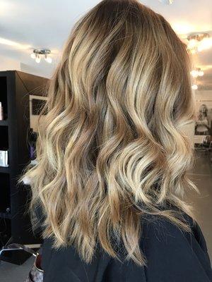 Toffee blonde Balayage, no foils. By Shannon Matheny.