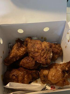 6 Soy garlic wings