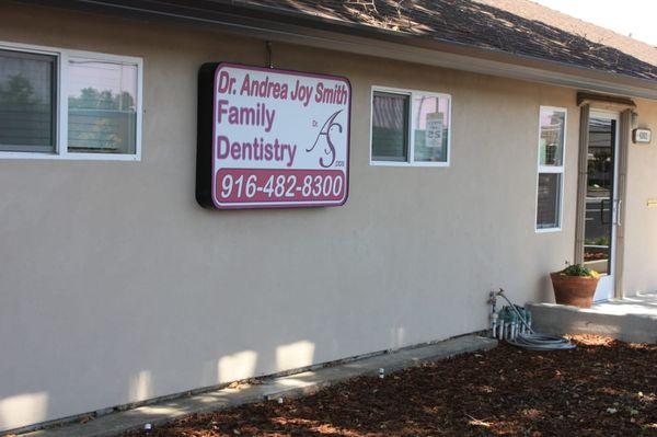 Sacramento Dental Implant Dentist