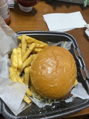 Regular cheeseburger & fries