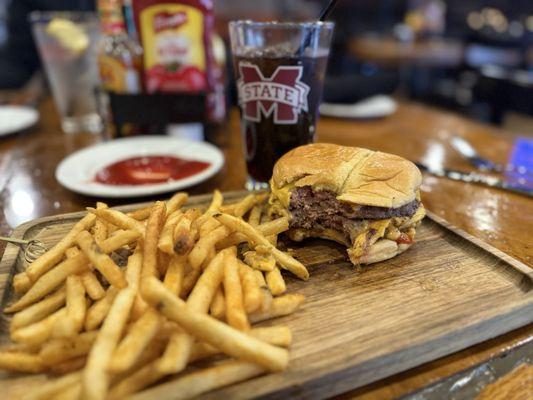 Double cheeseburger, shoe string fries