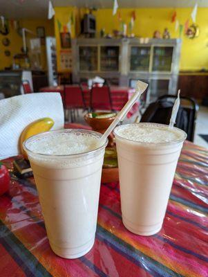 Banana shake and cantaloupe (melon) shake